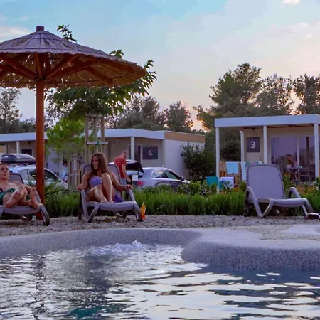 Mobilheim Direkt Am By Interhome شقة أوغليان