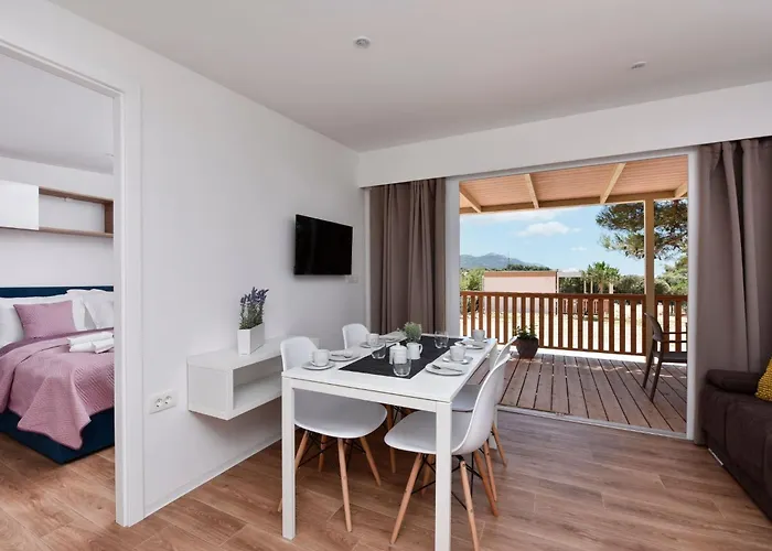 Mobilheim Direkt Am By Interhome أوغليان